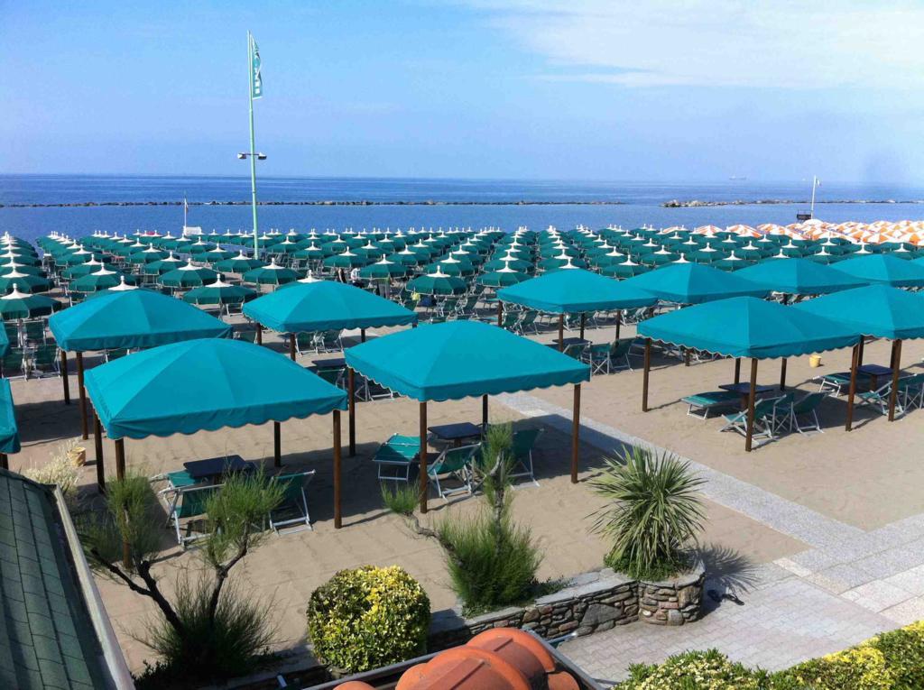Dal Pino 3* Marina di Massa